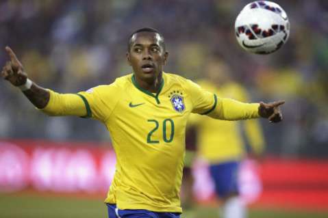 Querétaro, cerca de fichar a Robinho tras la salida de Ronaldinho
