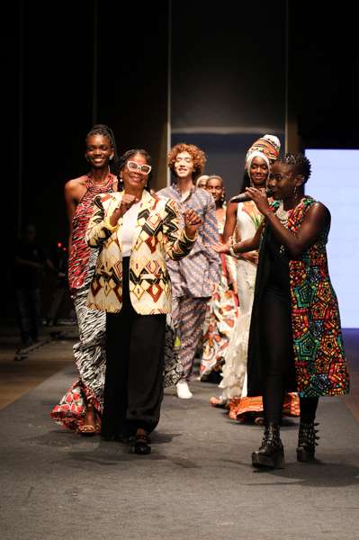 Diseñadora Modas Baobab By Consuelo cruz