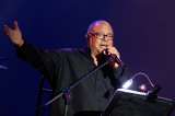 Pablo Milanés cumple 75 años y su hija lo celebra con "Amor Deluxe"