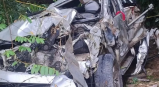 Dos muertos dejó caída de camioneta a un abismo en vía Neiva – Palermo