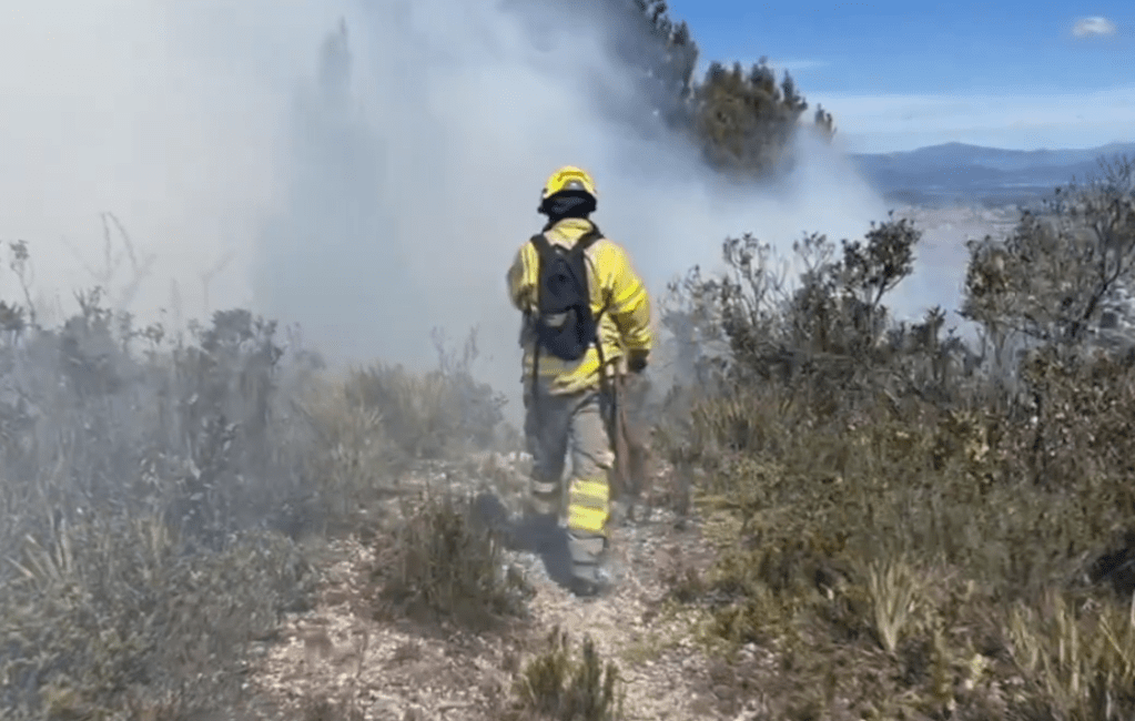 Incendio en los Cerros Orientales
