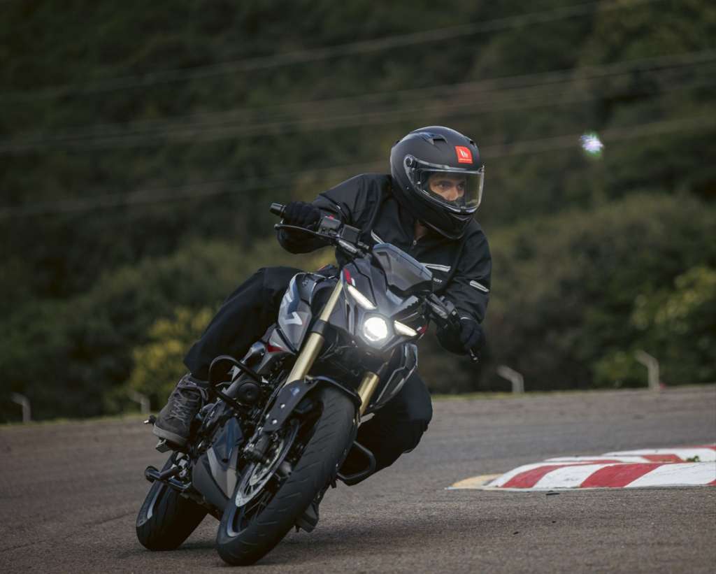 Así es la nueva Pulsar N160 Pro que llega a Colombia con mayor seguridad