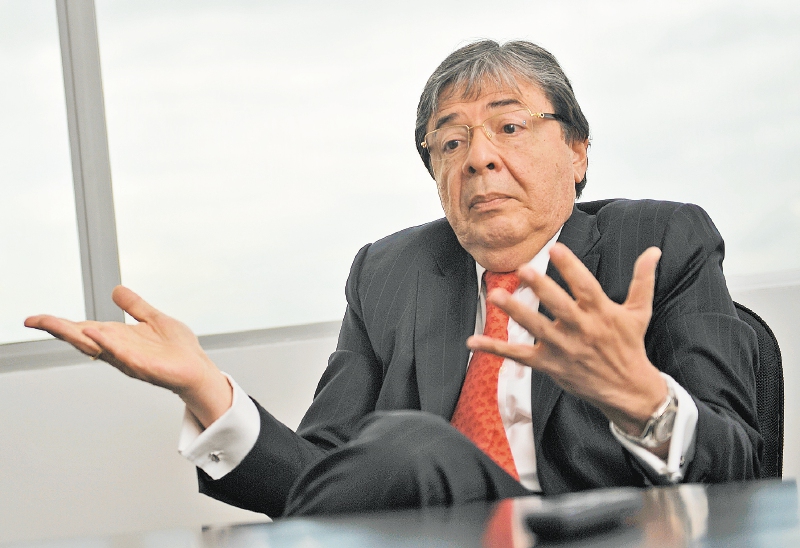 Para Trujillo, la manera como el Gobierno pretende blindar los acuerdo de paz produce inseguridad jurídica. / Luis Ángel