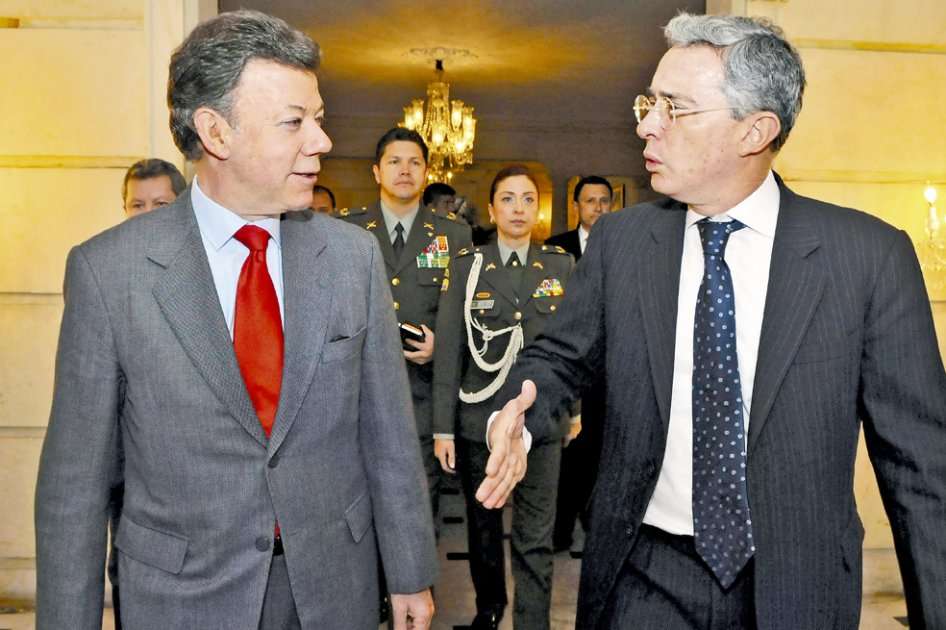 El expresidente Álvaro Uribe y el presidente Juan Manuel Santos, en épocas amistosas. / SIG