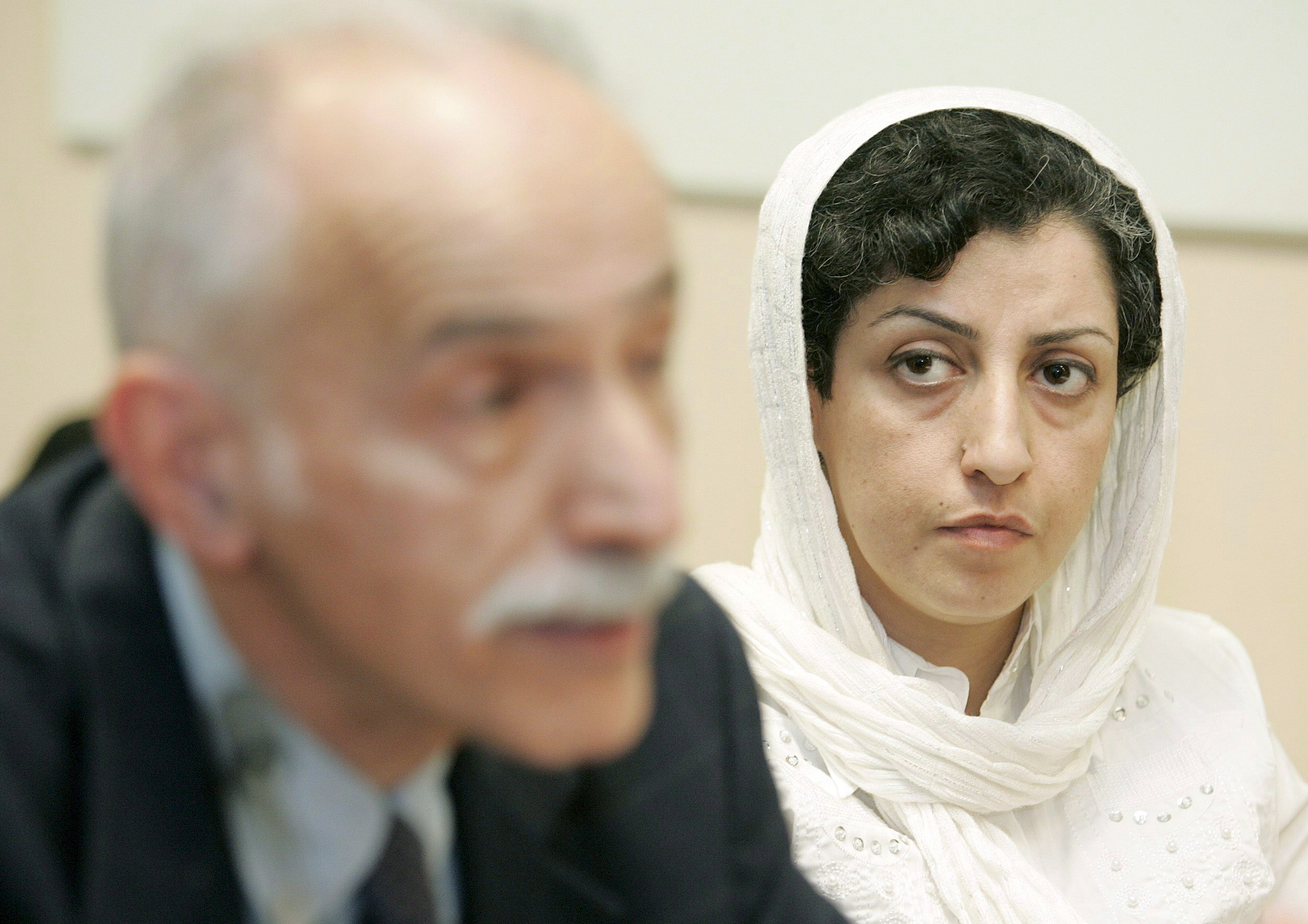 Geneva (Switzerland Schweiz Suisse).- (FILE) - Iranian activist Narges Mohammadi (R) listens to Karim Lahidji (L), president of the Iranian league for the Defence of Human Rights, during a press conference on the Assessment of the Human Rights Situation in Iran, at the UN headquarters in Geneva, Switzerland, 09 June 2008 (reissued 06 October 2023). Mohammadi was awarded the Nobel Peace Prize on 06 October 2023 'for her fight against women's oppression in Iran and her fight to promote human rights and freedom for all,' the Norwegian Nobel Committee'Äôs chairwoman said during the award ceremony in Oslo. (Suiza, Ginebra) EFE/EPA/MAGALI GIRARDIN *** Local Caption *** 56404325