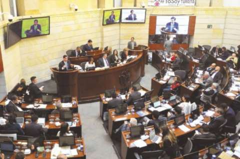 Lista la ley de amnistía para la desmovilización