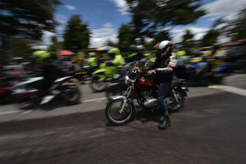 ¿Por qué están protestando los motociclistas en Cali?