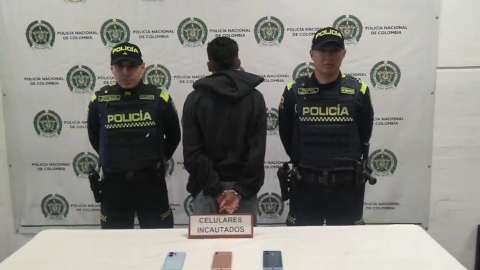 Capturan a ladrón que robó con puñal a tres mujeres en bus del SITP