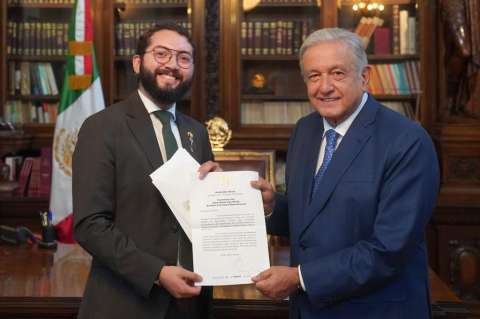 Las sedes diplomáticas no son para hacer política