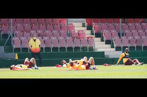 Galatasaray suspendió sus entrenamientos por casos positivos de coronavirus