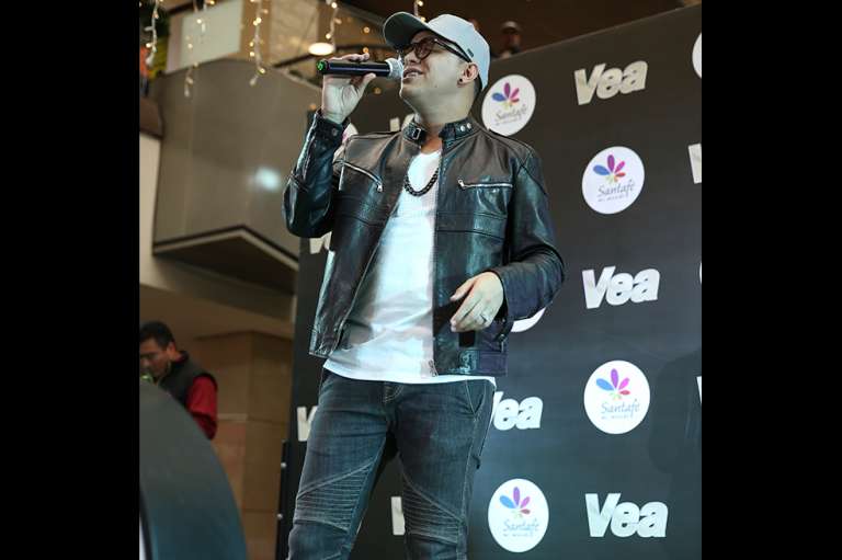 Un momento con Yeison Jimenez Santafe