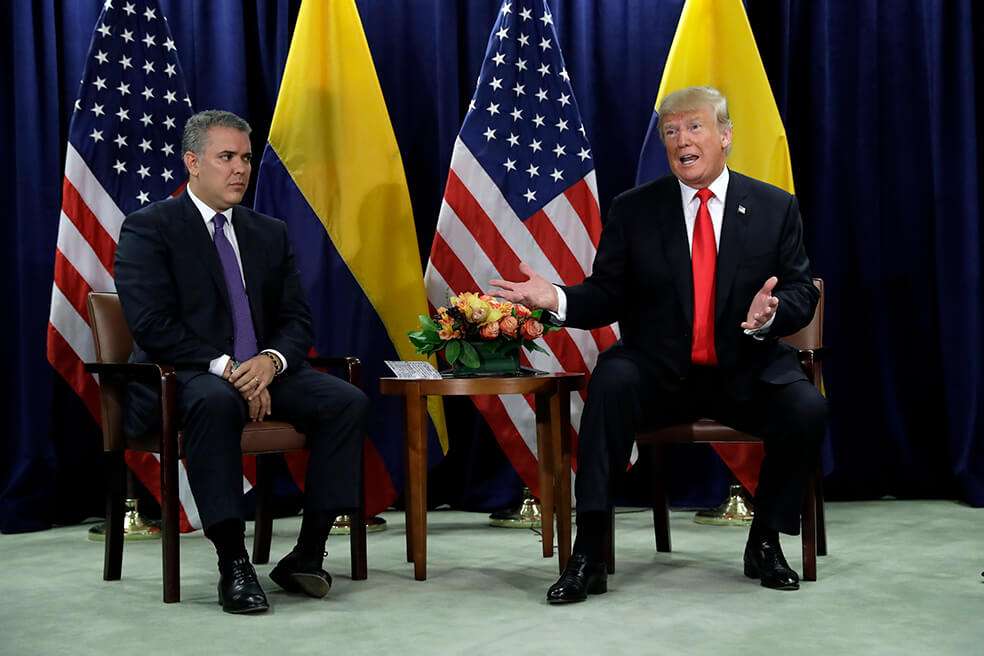 El presidente estadounidense, Donald Trump, recibe a su homólogo colombiano, Iván Duque, hoy en Washington. / AP