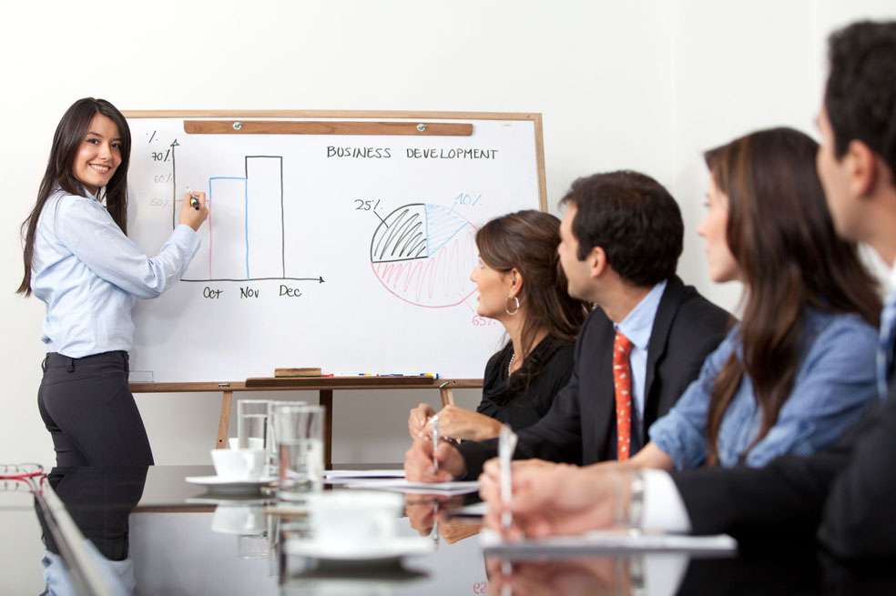 Los colombianos recibirán los fondos para apalancar el desarrollo de sus negocios nacionales o internacionales. / 123rf