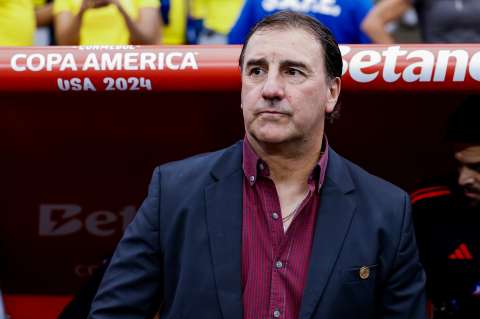 Néstor Lorenzo, ilusionado por poder llegar a la final: “ojalá se nos dé”