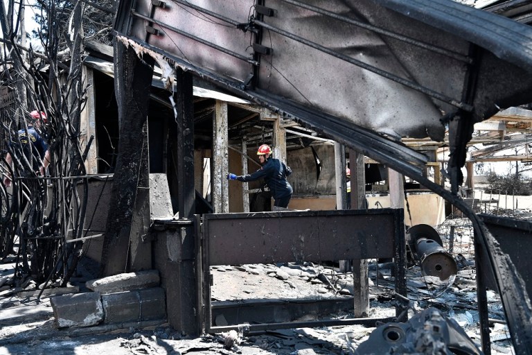 Gobierno griego anuncia posibles actos criminales en el incendio
