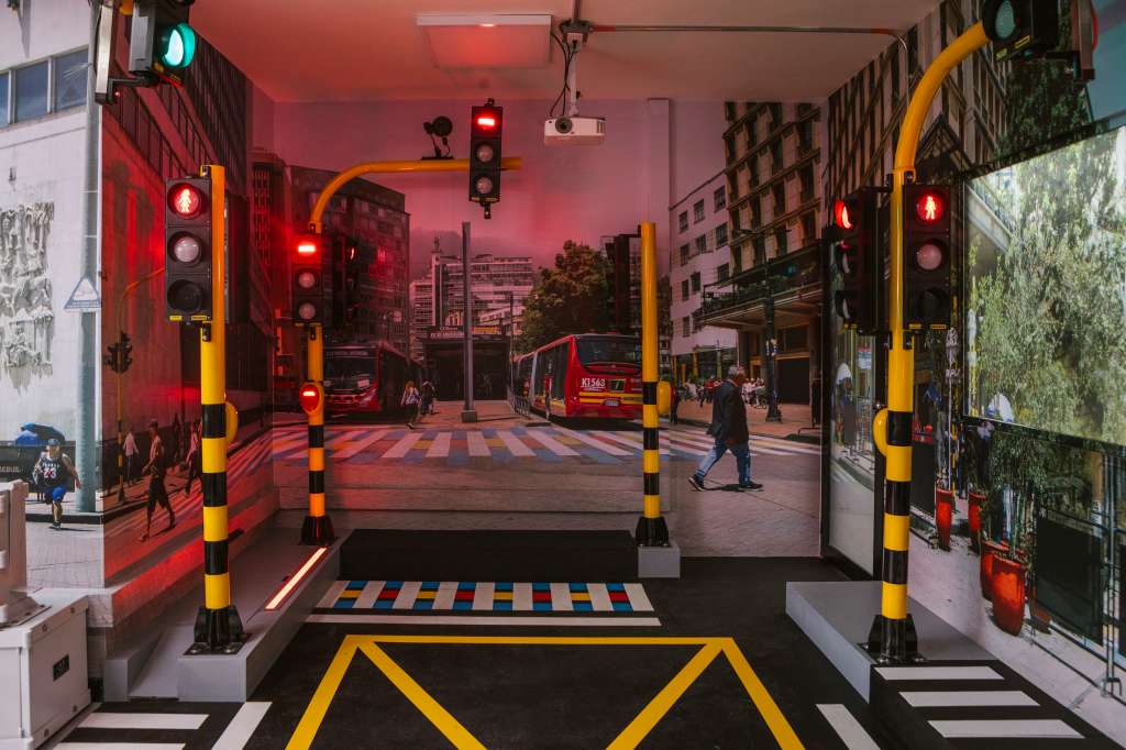Laboratorio donde se prueban y analizan los distintos tipos de semáforos en la ciudad.