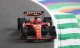 Carlos Sainz, baja en la F1: lo remplazará el piloto más joven en la historia de Ferrari
