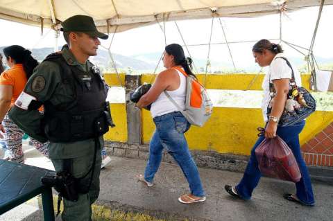 Colombia y Venezuela discuten el futuro de la frontera