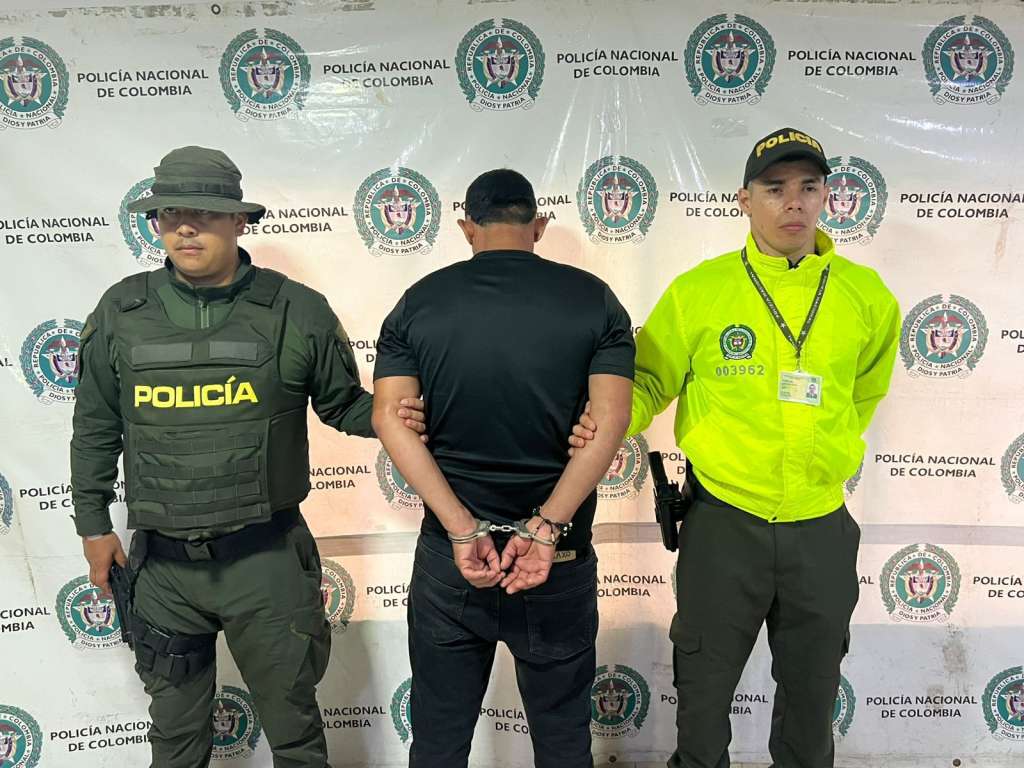 El hombre fue capturado en Tumaco (Nariño). Es pedido por la Corte del Distrito Este de Texas (EE. UU.), por los delitos de concierto para distribuir cocaína y conspiración para el tráfico de drogas ilícitas.