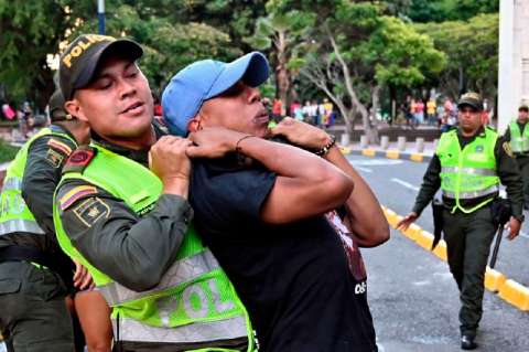 La lucha contra el abuso  y las detenciones arbitrarias en la protesta social (tres testimonios)