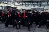 ¡Las togas al suelo! Abogados protestan contra recorte de pensiones en Francia