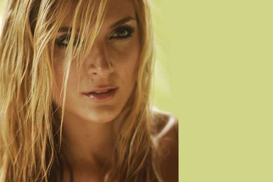 Mujeres muy sensuales en el calendario de la FAC