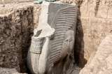 Desentierran en Irak inmensa estatua de toro alado de hace más de 2.700 años