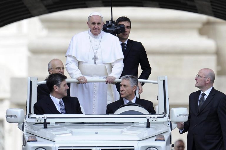 Así se concretó la visita del papa Francisco a Colombia
