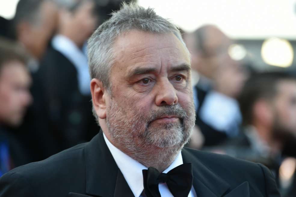 Acusan nuevamente al cineasta francés Luc Besson de agresiones sexuales. / AFP