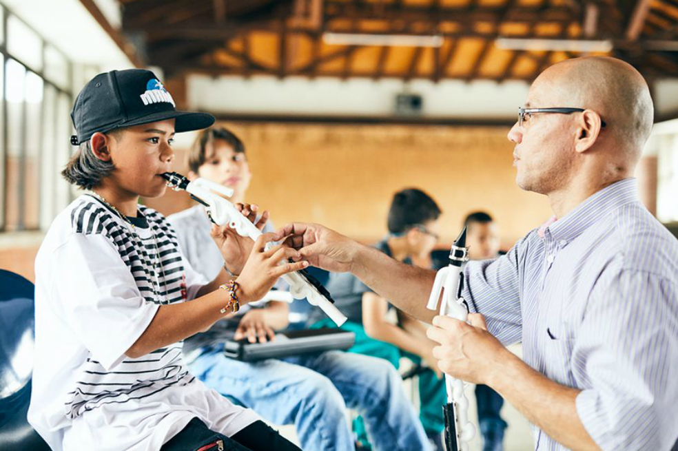 I’m a Hero hace parte de los programas becas ToKando y Música para Ver, que han beneficiado a 19.600 niños, en 24 departamentos del país. / Cortesía