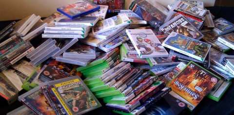 Videojuegos en físico y digitales, una discusión generacional, estética y ambiental