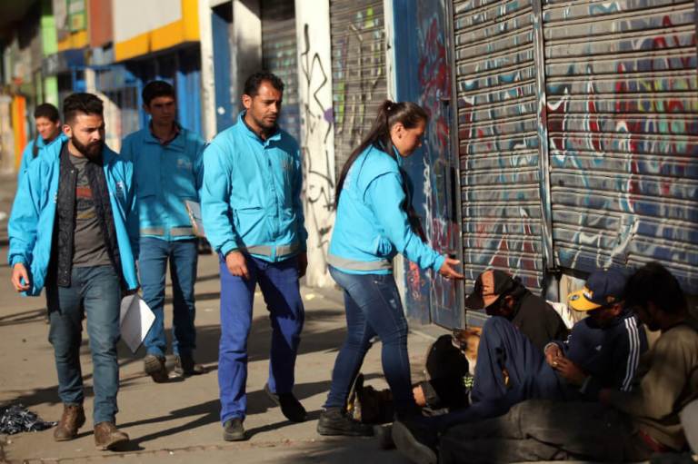 Los ángeles azules no han desaparecido en Bogotá: Secretaría de Integración Social