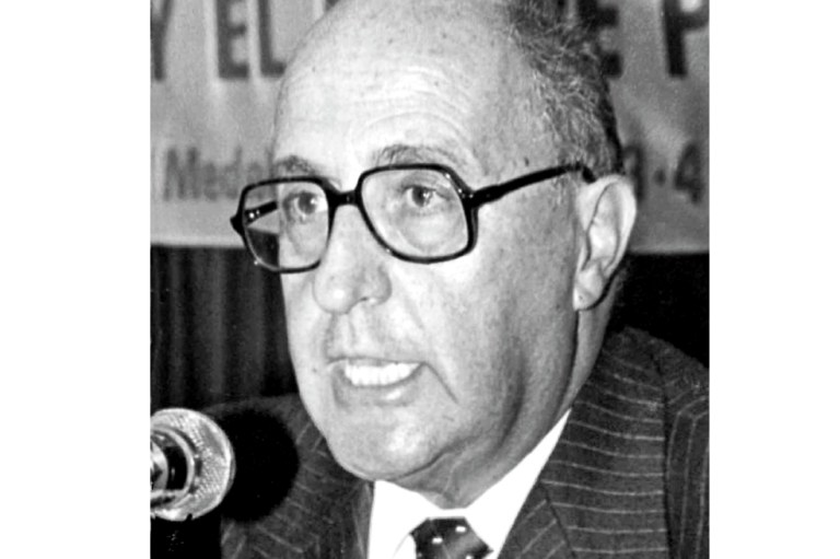 Héctor Abad Gómez: para curar la sed de olvido