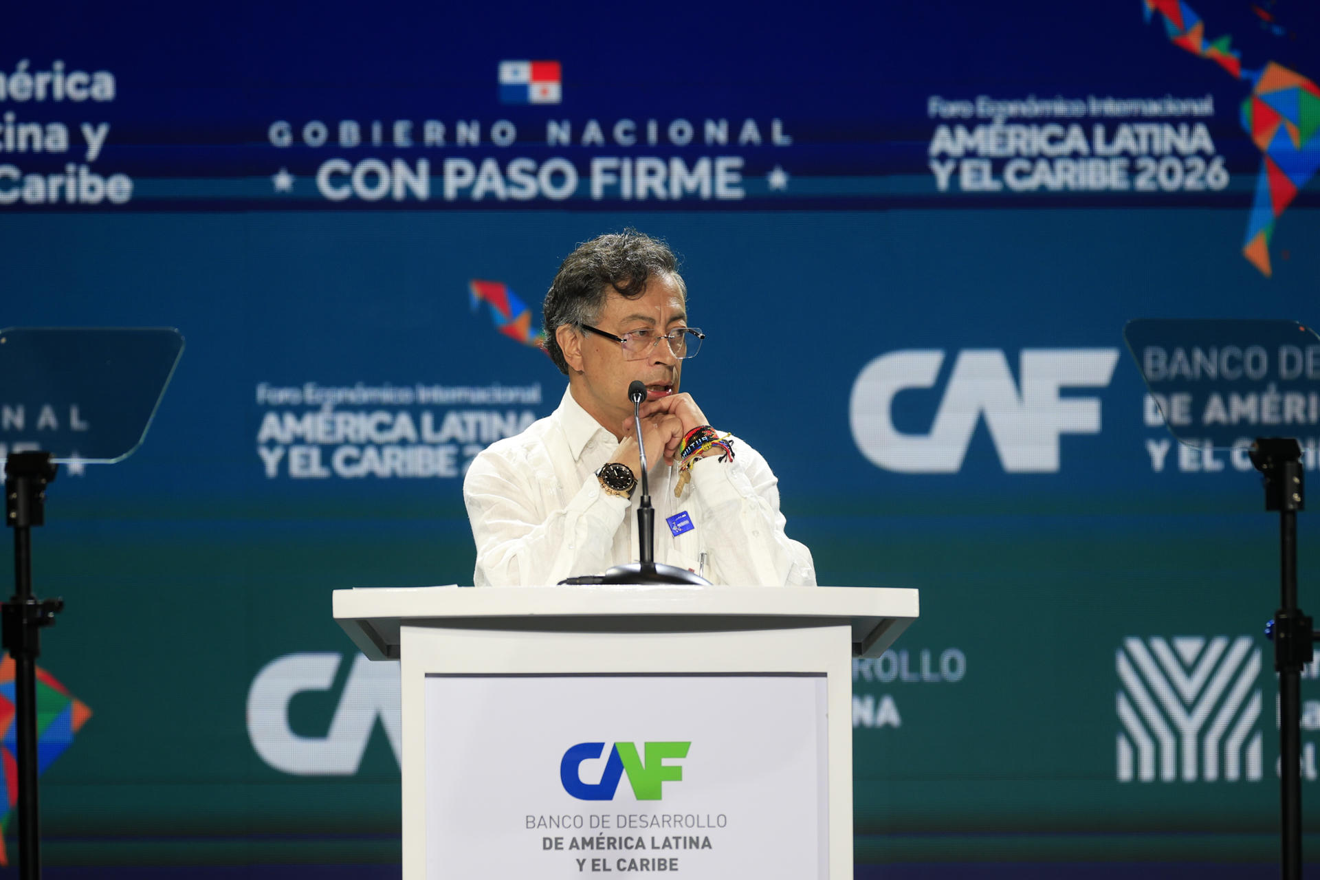 AME9027. CIUDAD DE PANAMÁ (PANAMÁ), 28/01/2026.- El presidente de Colombia, Gustavo Petro, habla durante el Foro Económico Internacional América Latina y el Caribe 2026 este miércoles, en Ciudad de Panamá (Panamá). Petro propuso "un pacto fundamental por la vida y la libertad en las Américas", al intervenir en la segunda edición del Foro Económico Internacional América Latina y el Caribe, que se celebra en Ciudad de Panamá. EFE/ Bienvenido Velasco