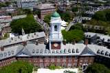Que Trump congelara los fondos de Harvard fue ilegal, según una jueza federal