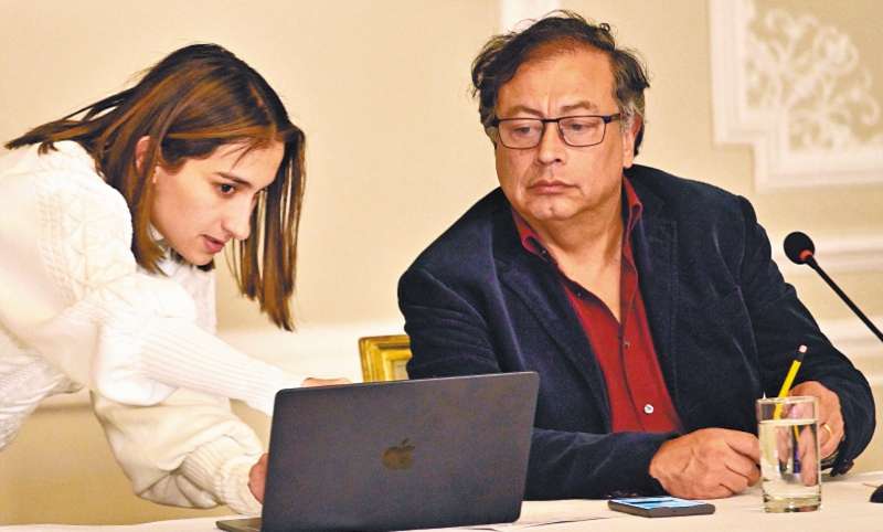 Laura Sarabia, exjefa de gabinete del gobierno de Gustavo Petro. Salió del puesto tras revelarse que la exniñera de su hijo fue "chuzada". / Presidencia