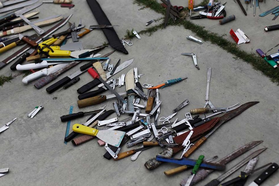 Tal y como sancionó y restringió el porte de armas de fuego, el Distrito prohibió el porte de armas blancas. / Archivo