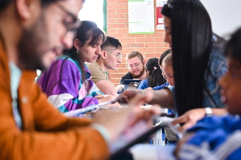 Fortalecer bases: la fórmula del Distrito para mejorar aprendizajes fundamentales