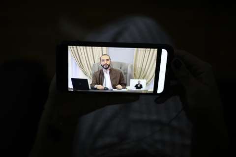 Una nueva polémica de Nayib Bukele: los fondos para la pandemia