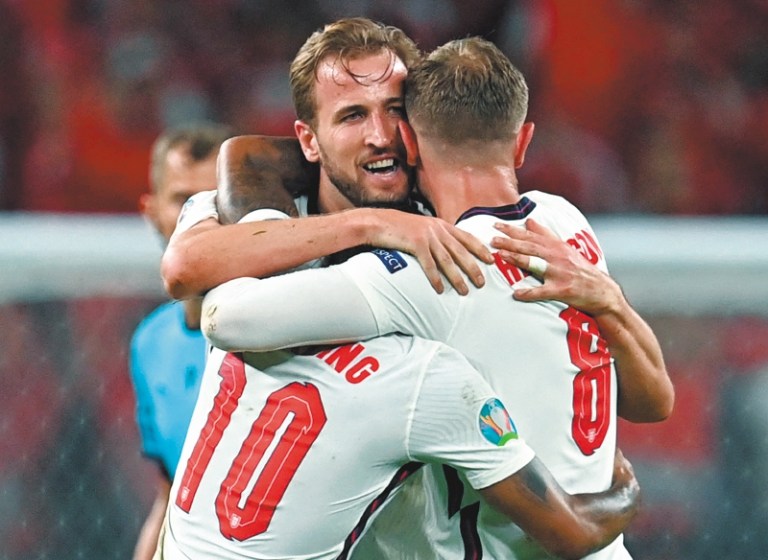 Inglaterra y el arduo trabajo para que el fútbol vuelva a casa