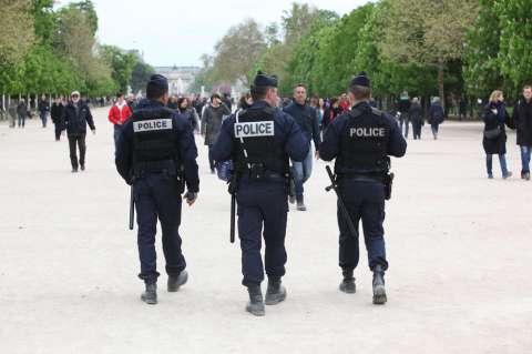 Estado Islámico reivindica el ataque con cuchillo en París
