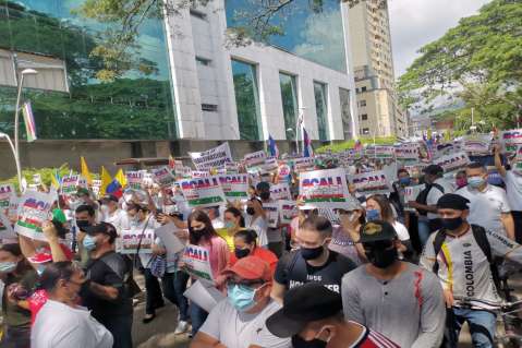 Autoridades colombianas violaron derechos humanos en Cali: Amnistía Internacional