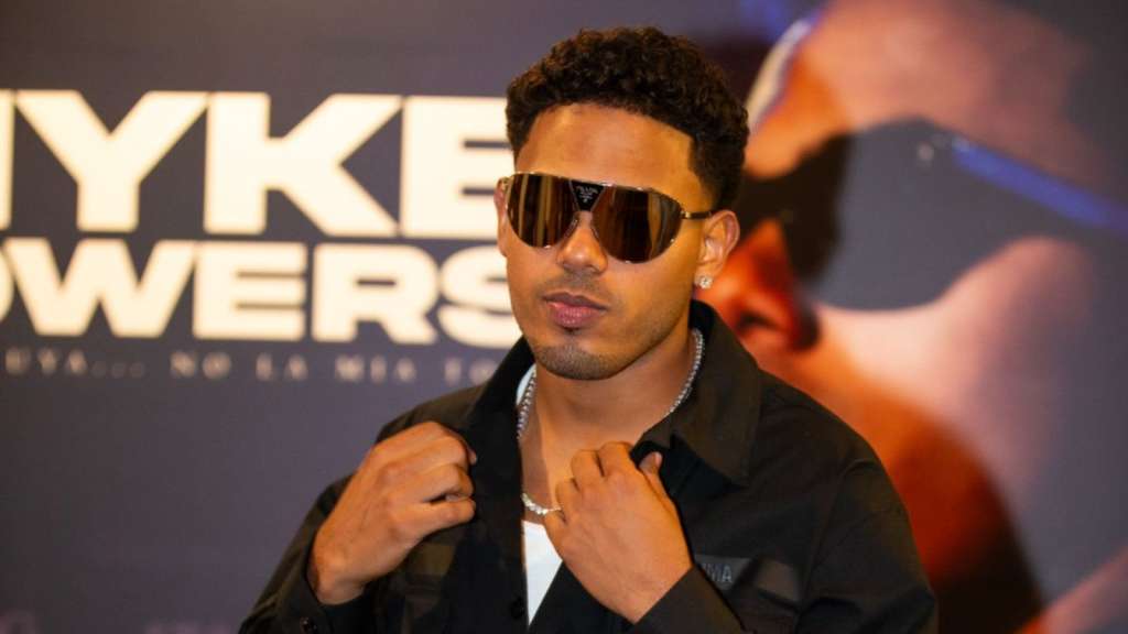 Myke Towers se presentará esta noche en el Movistar Arena de Bogotá y en el marco de la Feria de las Flores en Medellín.