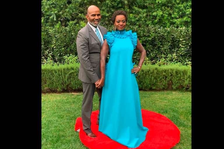 Critics Choice Awards 2021: los mejores looks