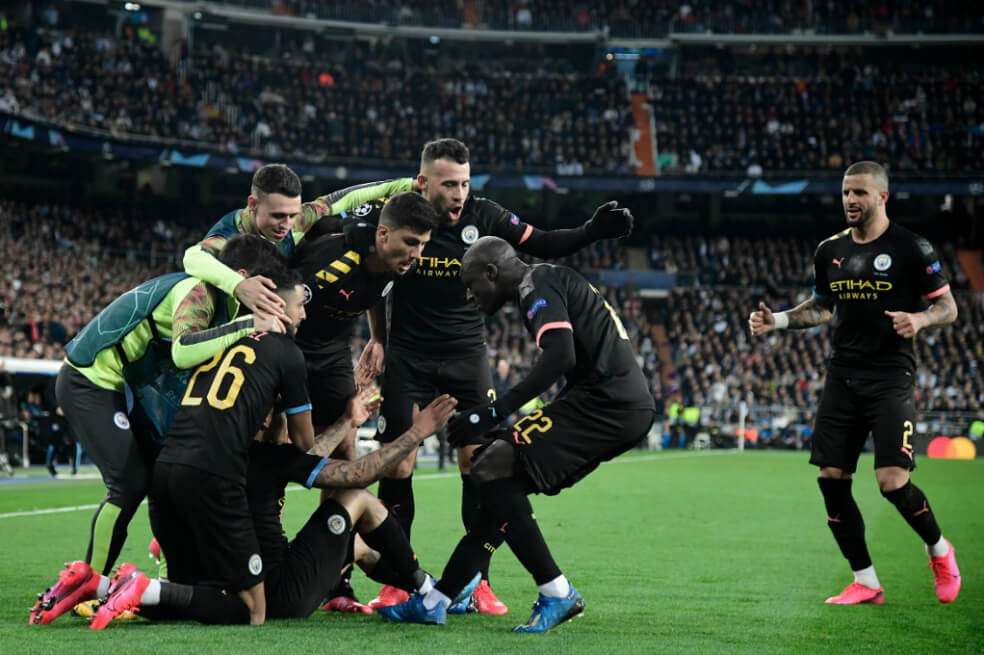 Los jugadores de Manchester City celebran uno de los goles con los que vencieron este miércoles a Real Madrid. / AFP