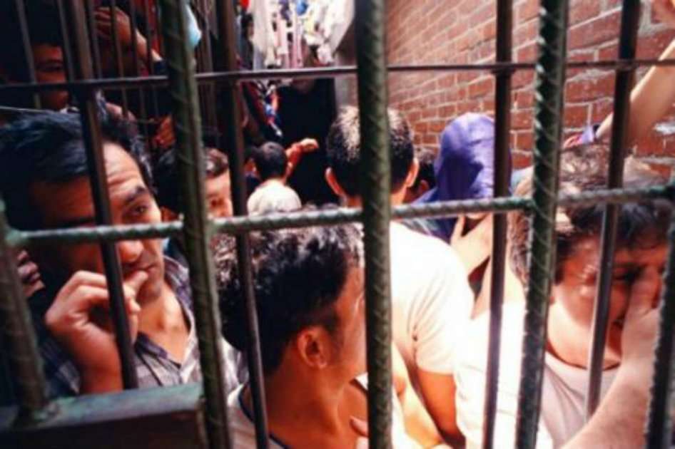 El hacinamiento es la peor enfermedad de nuestro sistema carcelario y genera comúnmente todo tipo de problemas al interior de los establecimientos.