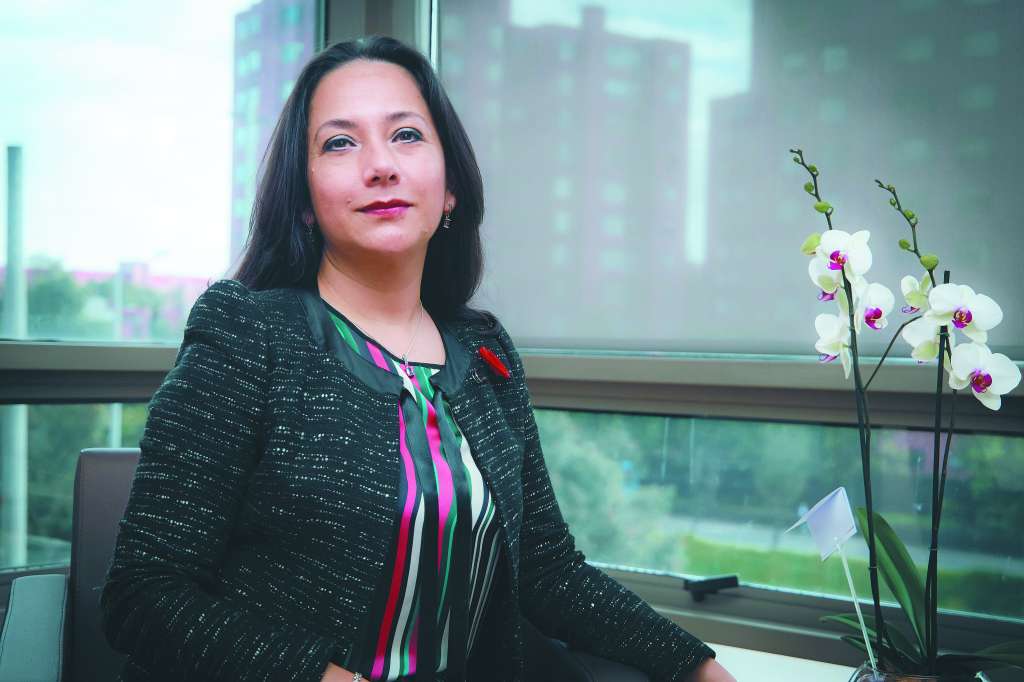 Dra. Maritza Silva Serrano, decana de la facultad de Psicología.