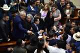 Petro llamó al pueblo “a decidir” tras hundimiento de la consulta