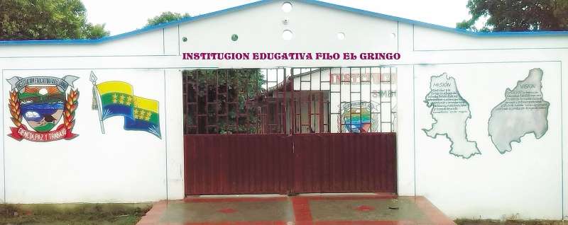 Plano frontal de la secundaria de Filo Gringo.