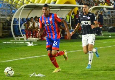 Por violencia en las tribunas se suspendió el clásico costeño de la Liga BetPlay
